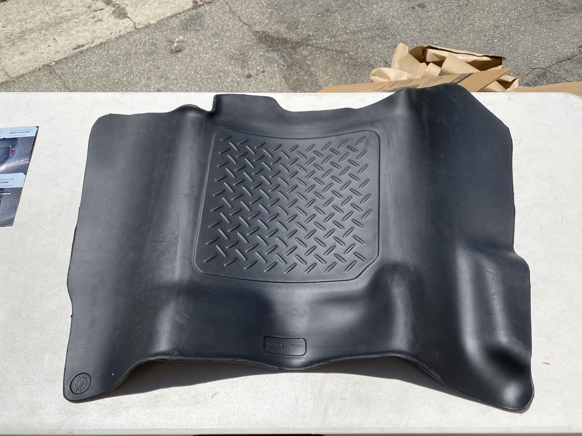 2014 - 2019 Chevrolet Silverado / GMC Sierra Husky Weatherbeater Center Hump Floor Mat (154) - Part # 83231