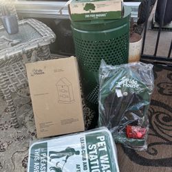 Pet Waste Station (New)