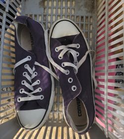 Converse Purple Sneaker