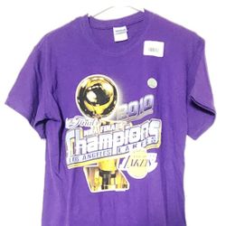 2010 NBA Finals Champions Lakers T-shirt Gildan Size  Small