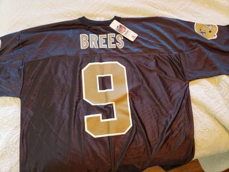 Saints Drew Brees XL Jersey over 10 Years old never worn tags still on it first $40 gets it