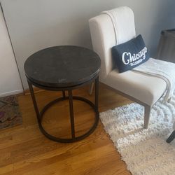 Round End Table 