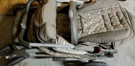 Graco deluxe travel stroller New