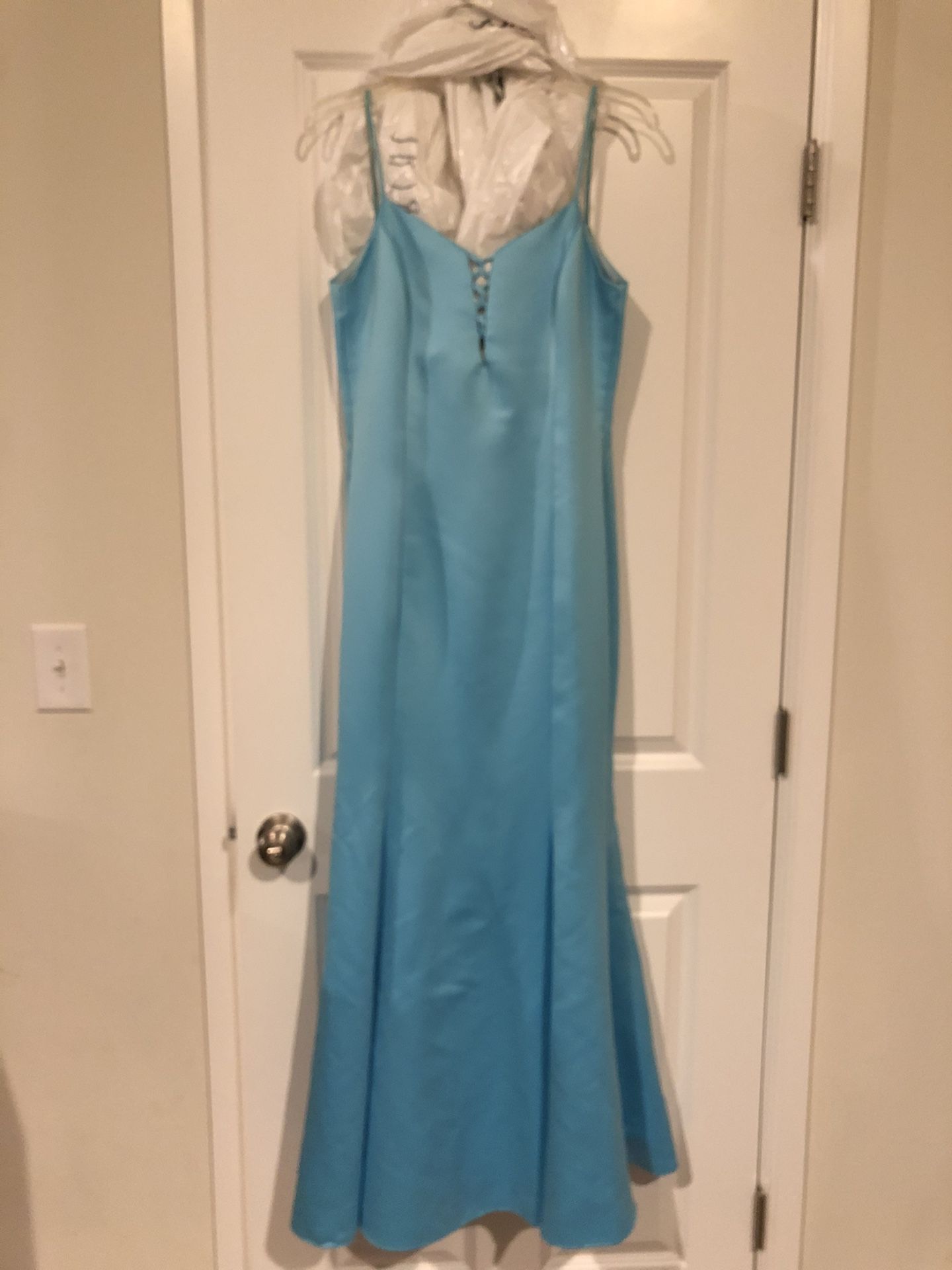 Light blue mermaid dress size 8