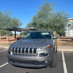 2018 Jeep Cherokee 