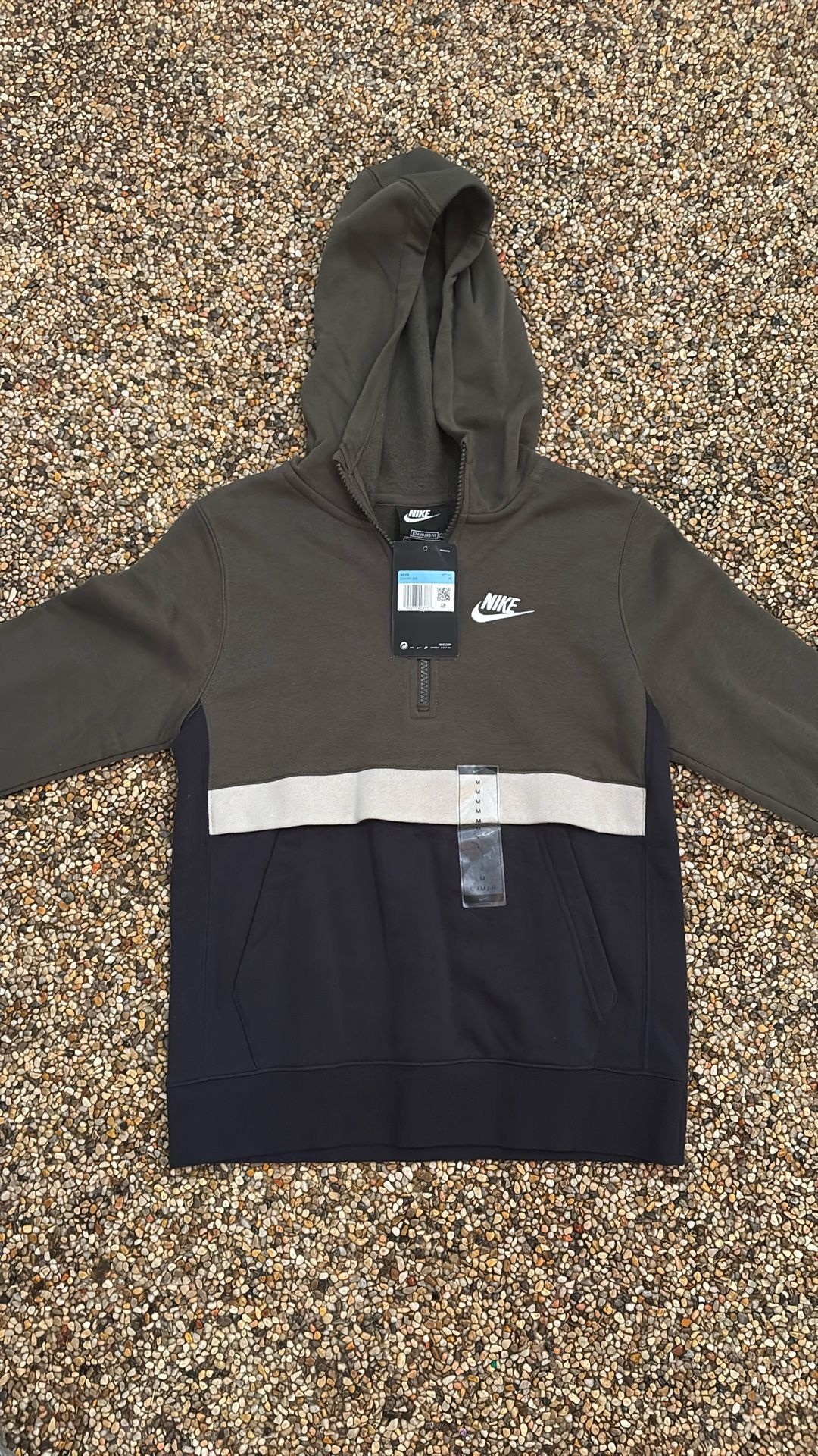 Nike Hoodie Size Medium Boy’s
