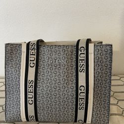 Guess Bag