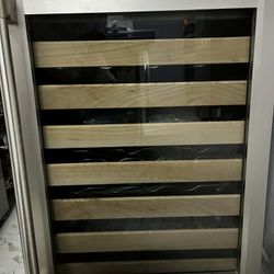 Monogram  Winery, 24" Stainless Steel Wine Reserve

Width: 23.75

Height: 34.5

Depth: 23.75