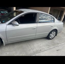 Nissan altima 2006