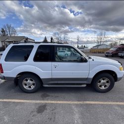 2003 Ford Explorer