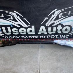 2025 Infiniti Qx80 Lift Gate Tail Light Oem