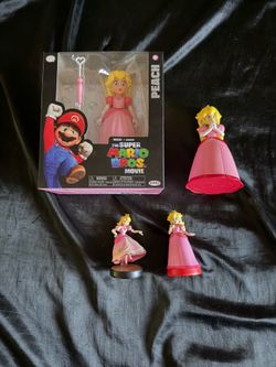 Nintendo Princess Peach Lot