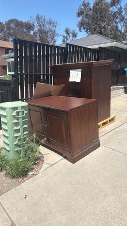 Gratis Mueble de madera para Television