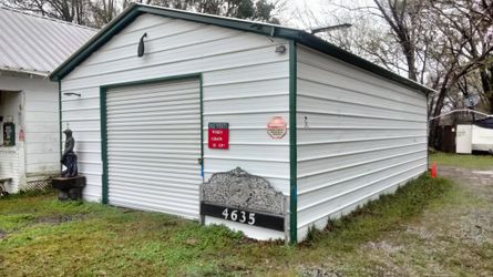 20' X 30' Shed with roll up door