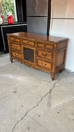 VINTAGE CREDENZA/ SIDEBOARD