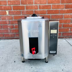 Waring WWB10G Low-volume Plumbed Hot Water Dispenser - 10 gal., 120v