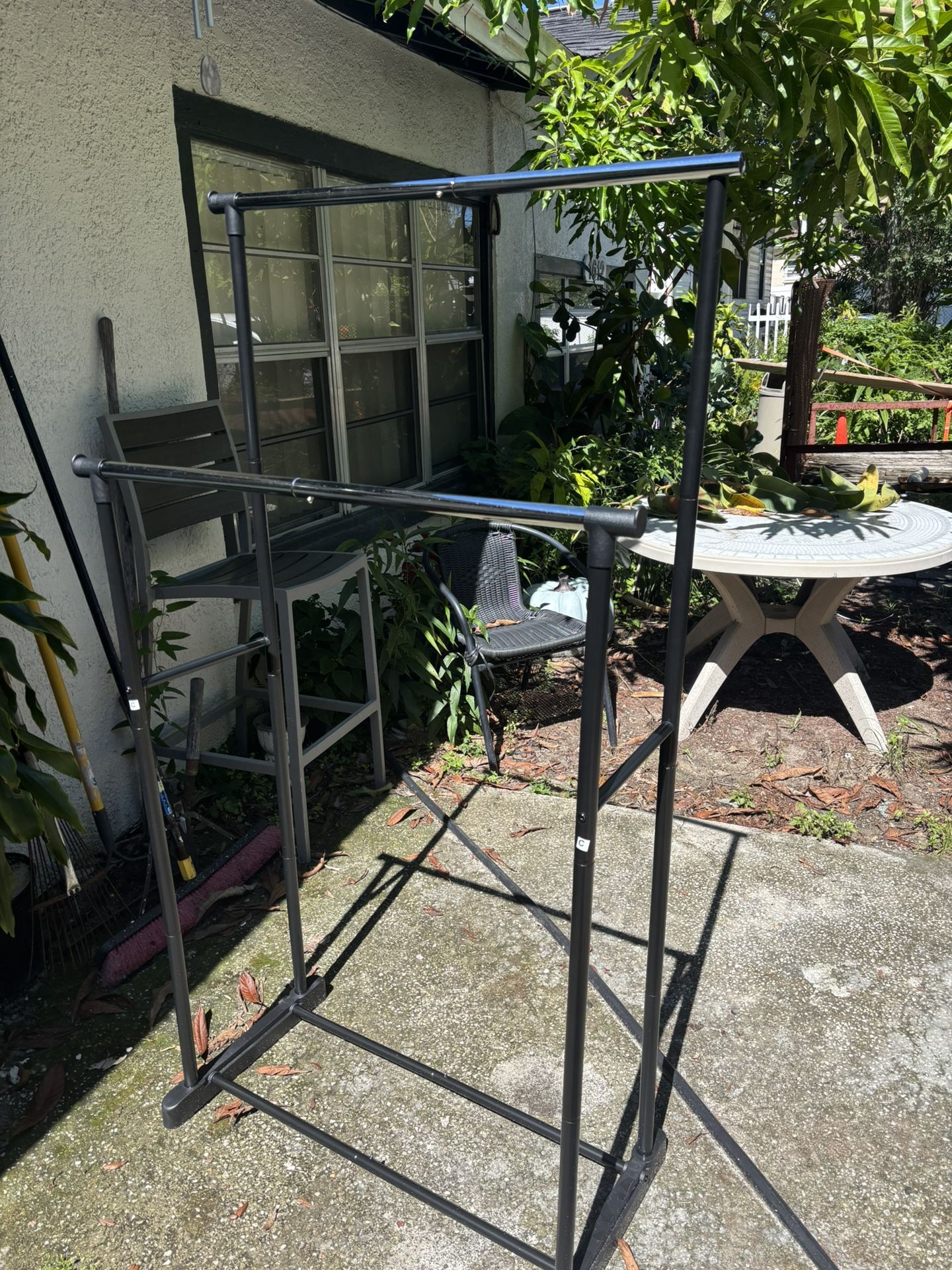 Clothing Rack Missing 1 End Cap