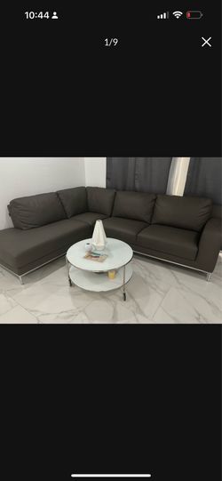 Moving sale / furniture