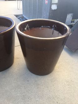 Ceramic pot