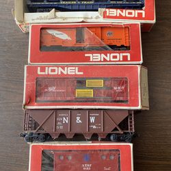 Old/Vintage Lionel Train Set (early 1970)