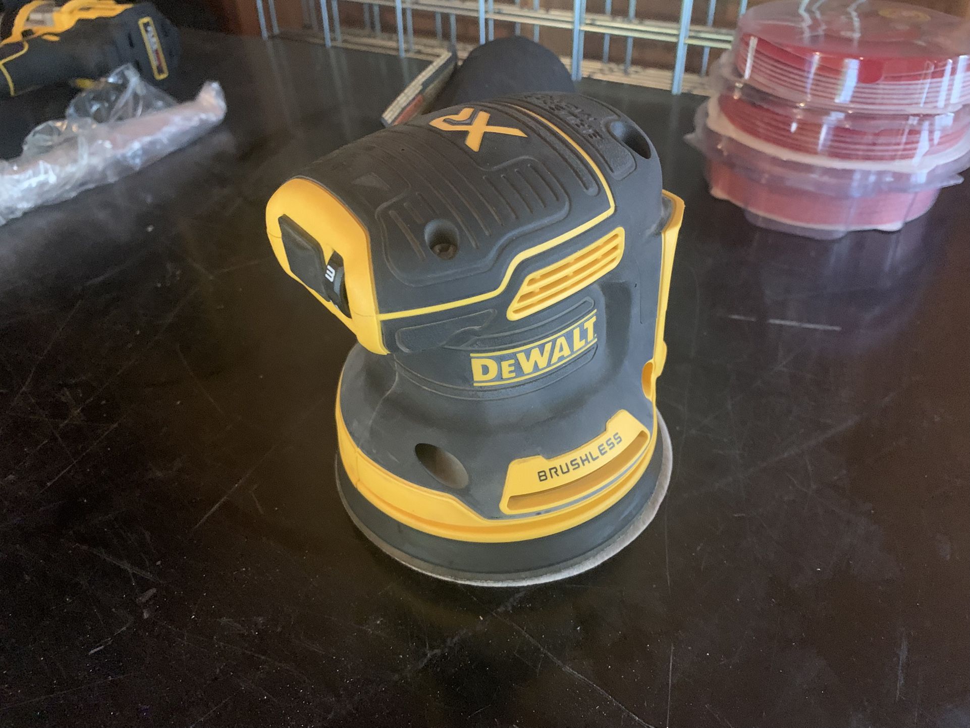 DeWALT Orbital Sander