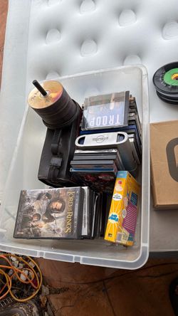 Mixed DVD, CD, and 45’s Lot DVD PLAYERS