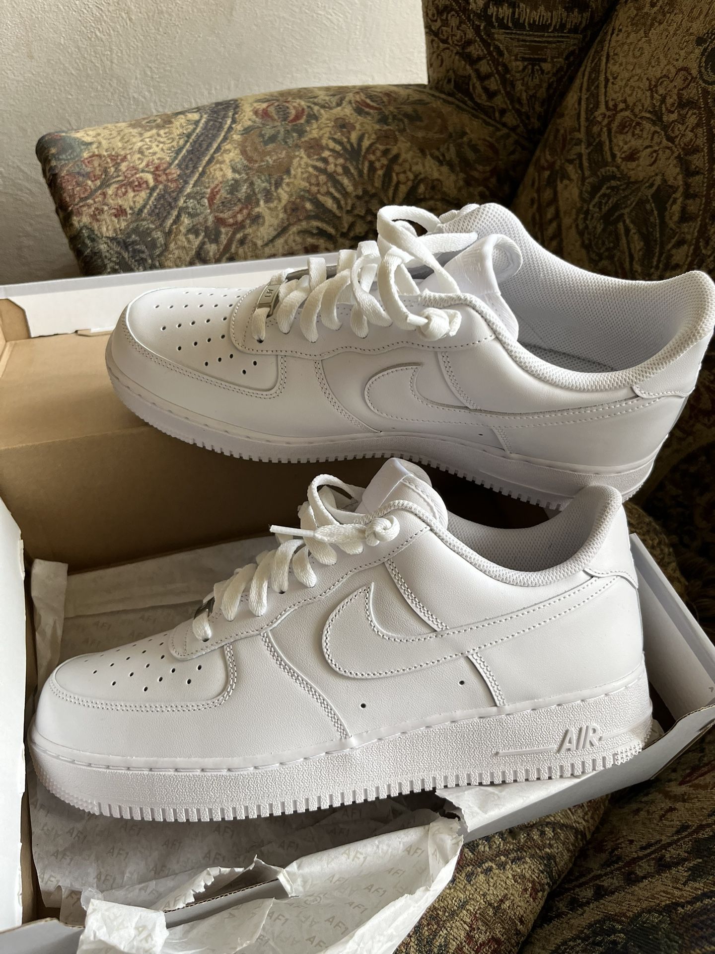 11.5 White Forces