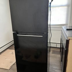 Refrigerator 10.1 Cubic Feet
