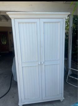 Clothes Cabinet