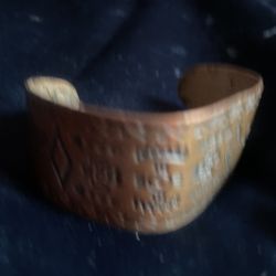 Bracelet