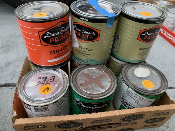Brown paint/ pintura café semi gloss for Sale in Pomona, CA - OfferUp