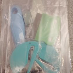 5 Piece Flea Comb Set. W/Dematting Comb.