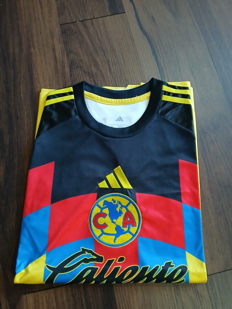 America Casa Size S 2XL Y 3XL $35
