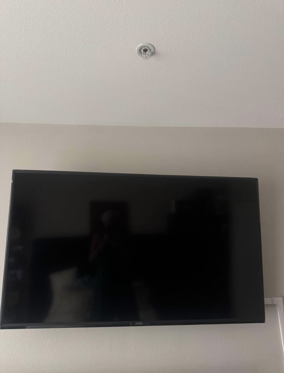 60” Vizio Smart Tv