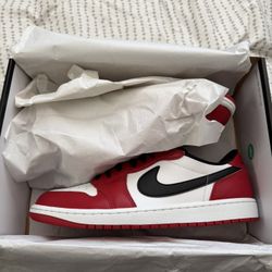Jordan 1 Chicago Size 11 brand new 