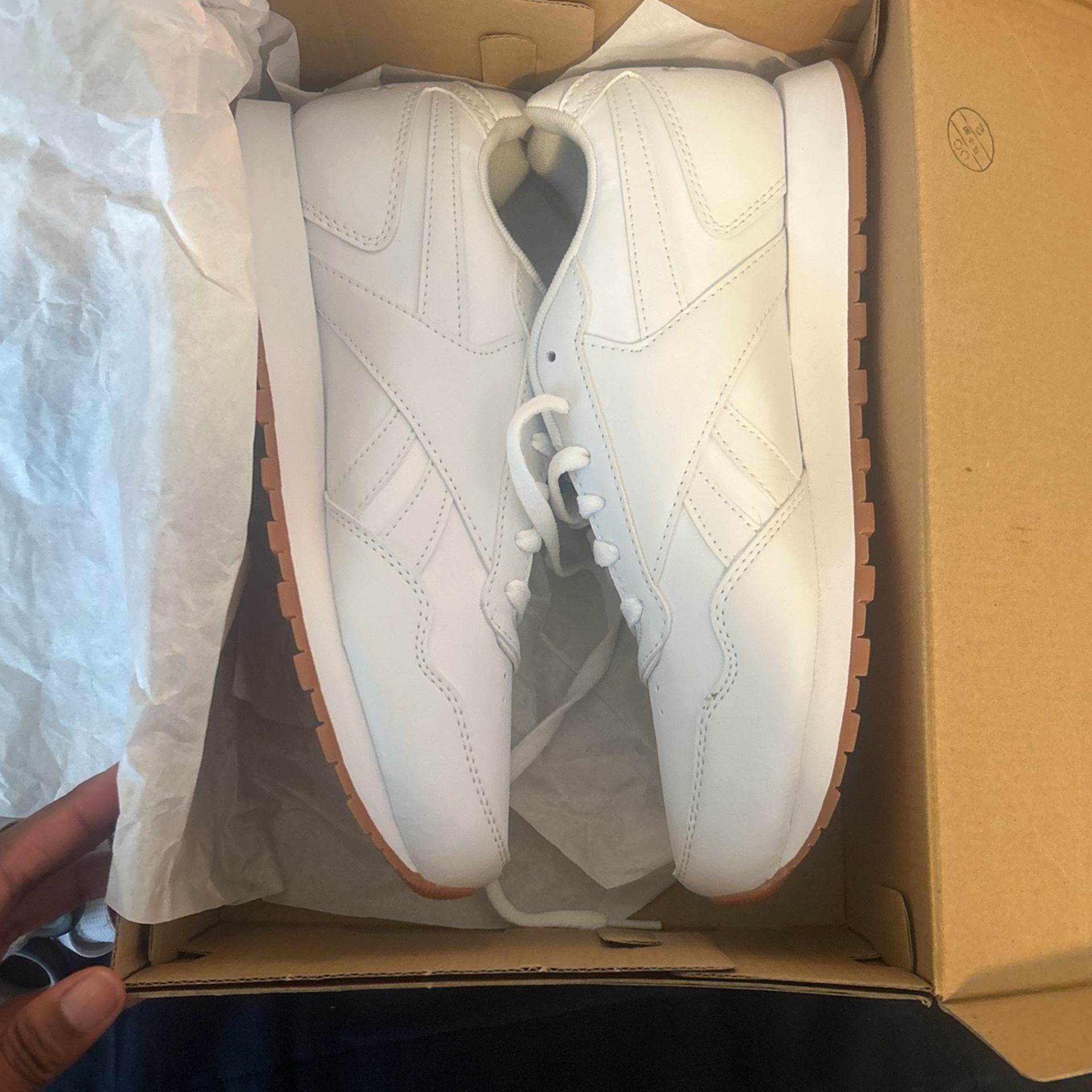 White Reebok Sneakers 