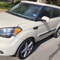 2010 KIA Soul !Wagon4D