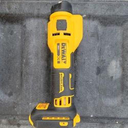 DEWALT 20V BRUSHLESS CUT-OUT TOOL LIKE NEW MOD# DCE555