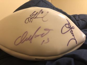 HOF AUTOGRAPHED BALL- LOA