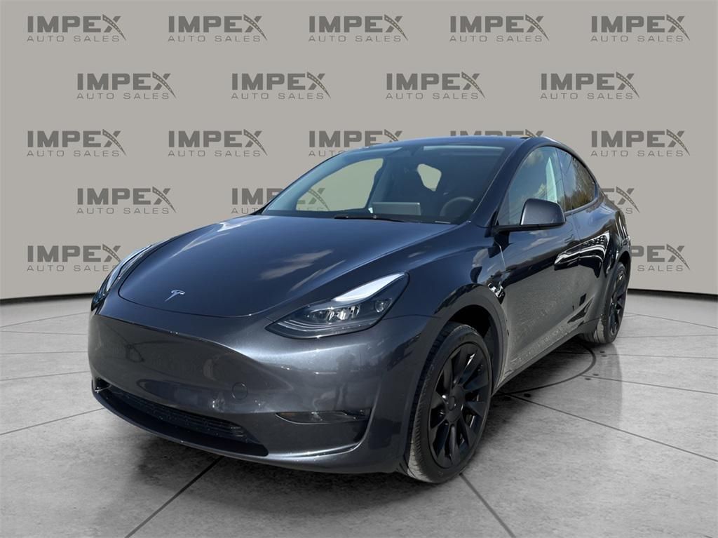 2025 Tesla Model Y