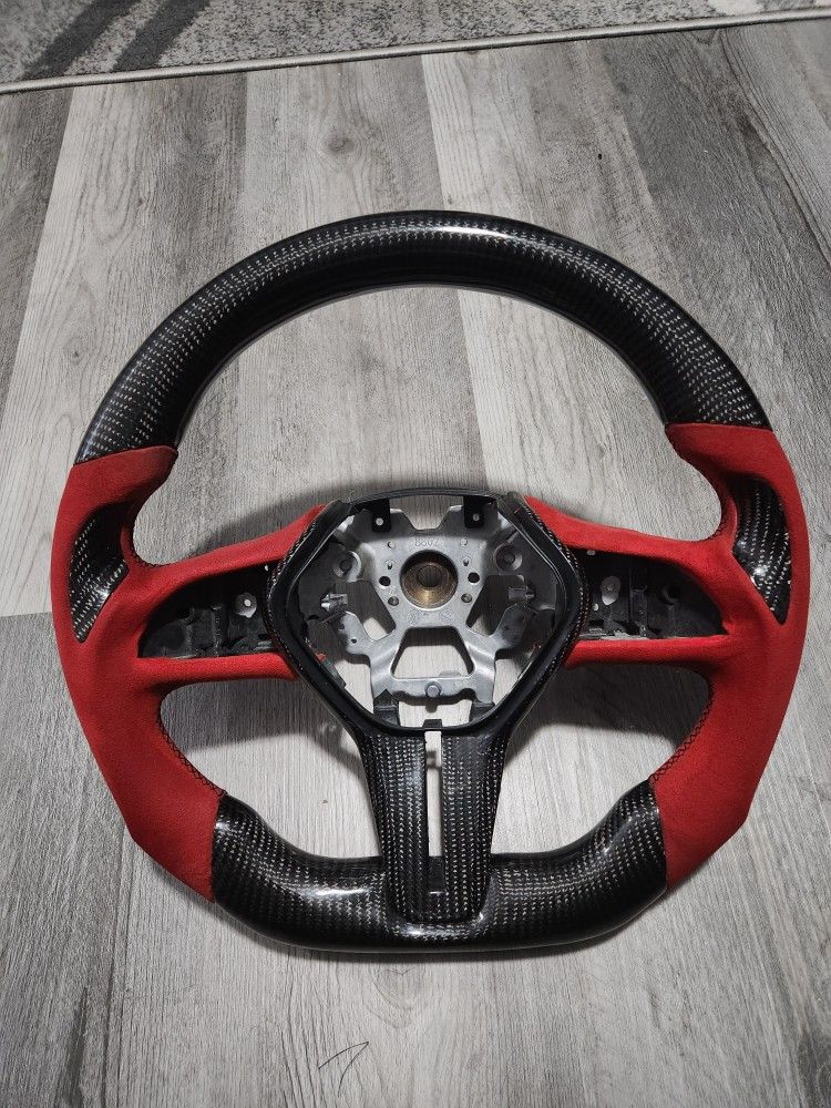Infiniti Carbon Fiber Steering Wheel