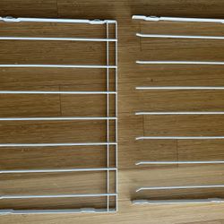 Ikea Boaxel 23 5/8” 60cm Pant Rack (discontinued)