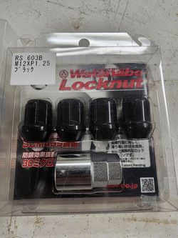 Lug nuts