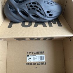 ADIDAS YEEZY SLIDES