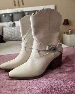 Women boots