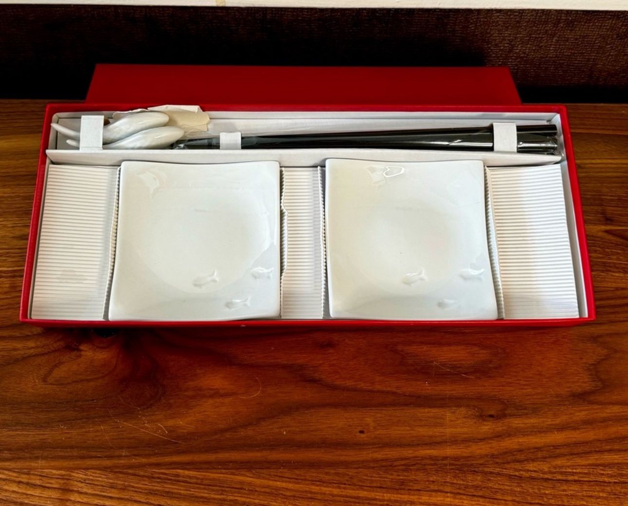 New! Crate & Barrel Porcelain SUSHI SET Platter & Plates with Chopsticks & Rest