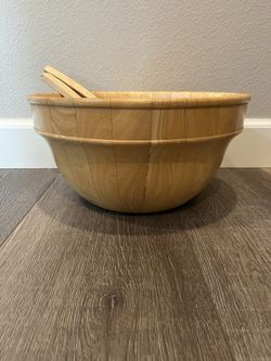 Wooden Bowl With Utensils 