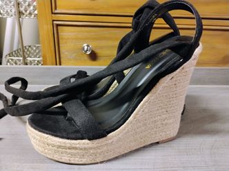 Women's Fashion Nova Wedge Sandals