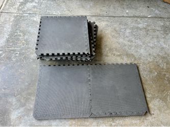 Interlocking Foam Floor Mats (12 Piece Set)