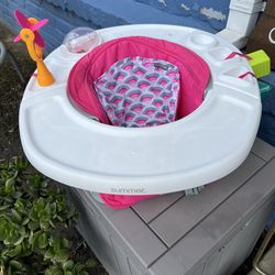 Baby activity table/chair